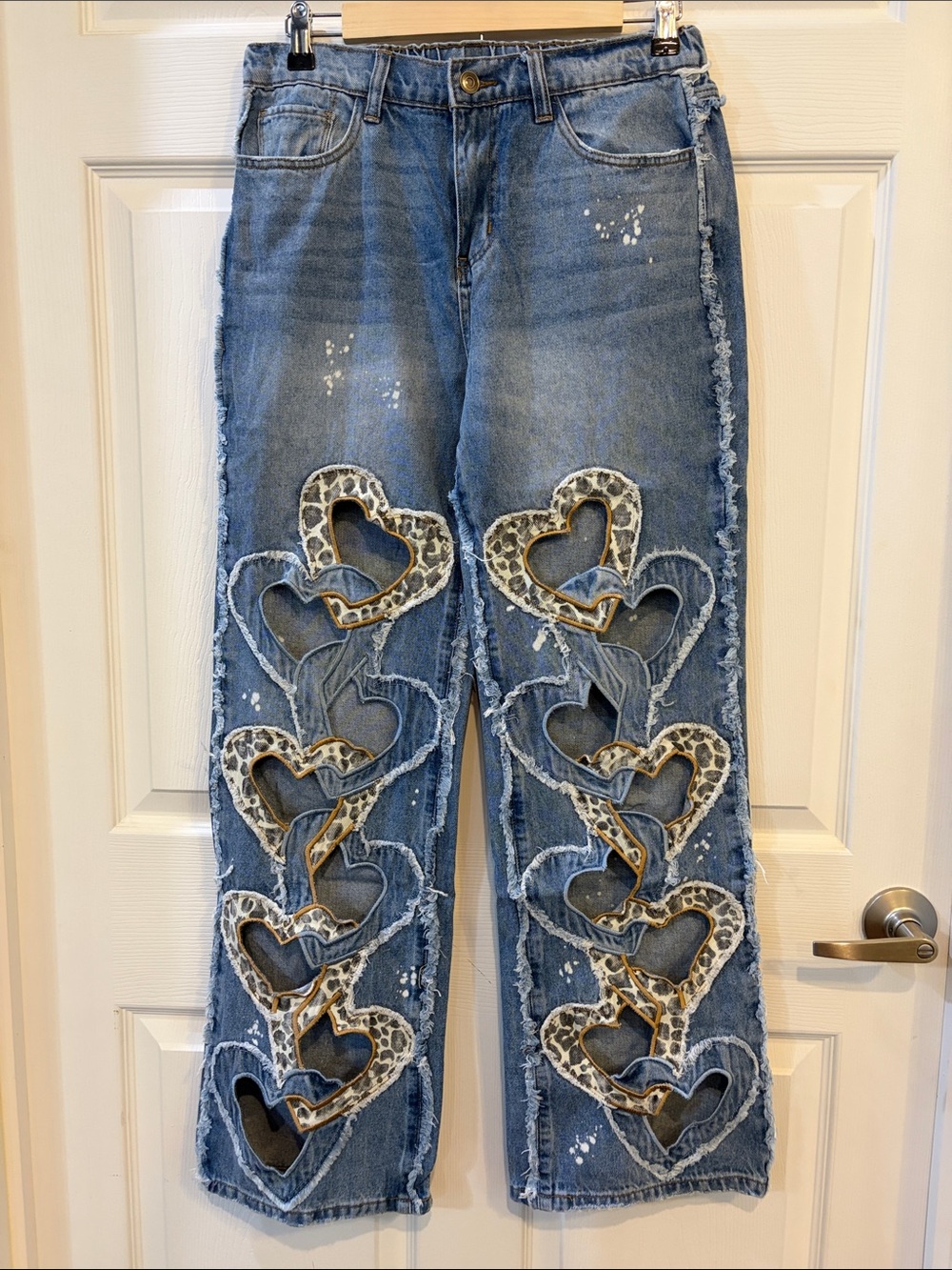Oli & Hali ❤️NWT Wash Faded Heart Cutout Leopard Print Denim Frayed Seam Jeans❣️
